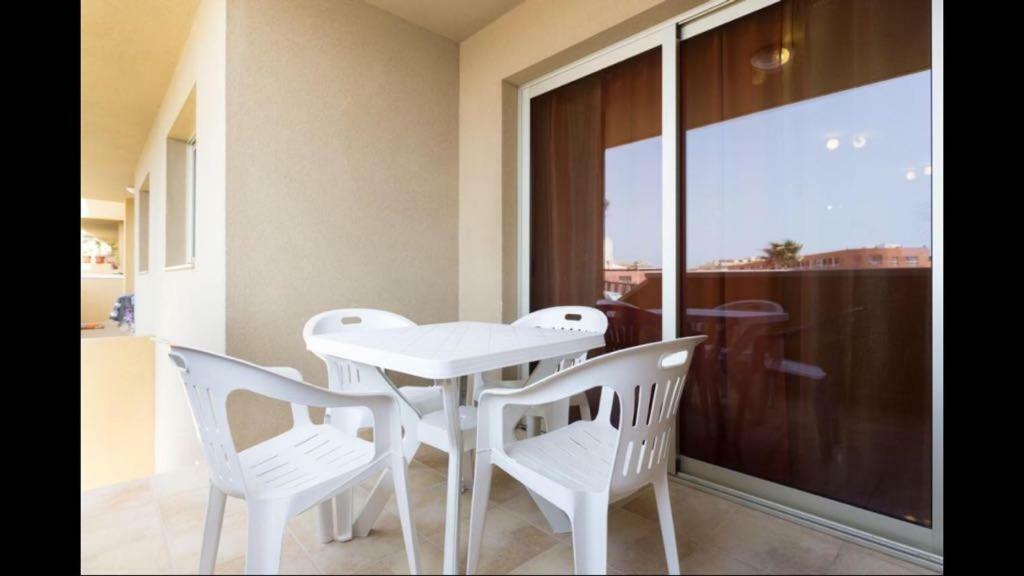 La Perla D14- El Medano, Tenerife Apartment Exterior photo